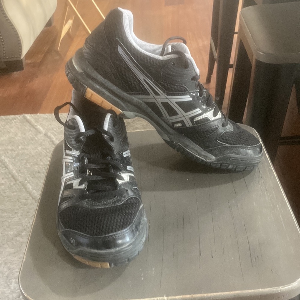 Women’s ASICS Volleyball Shoes